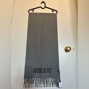 NWT Authentic Unisex Moschino Merino Wool Studded Scarf
